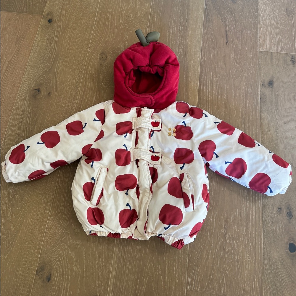 Toddler girl cute apple hooded puffer jacket 3T/100cm